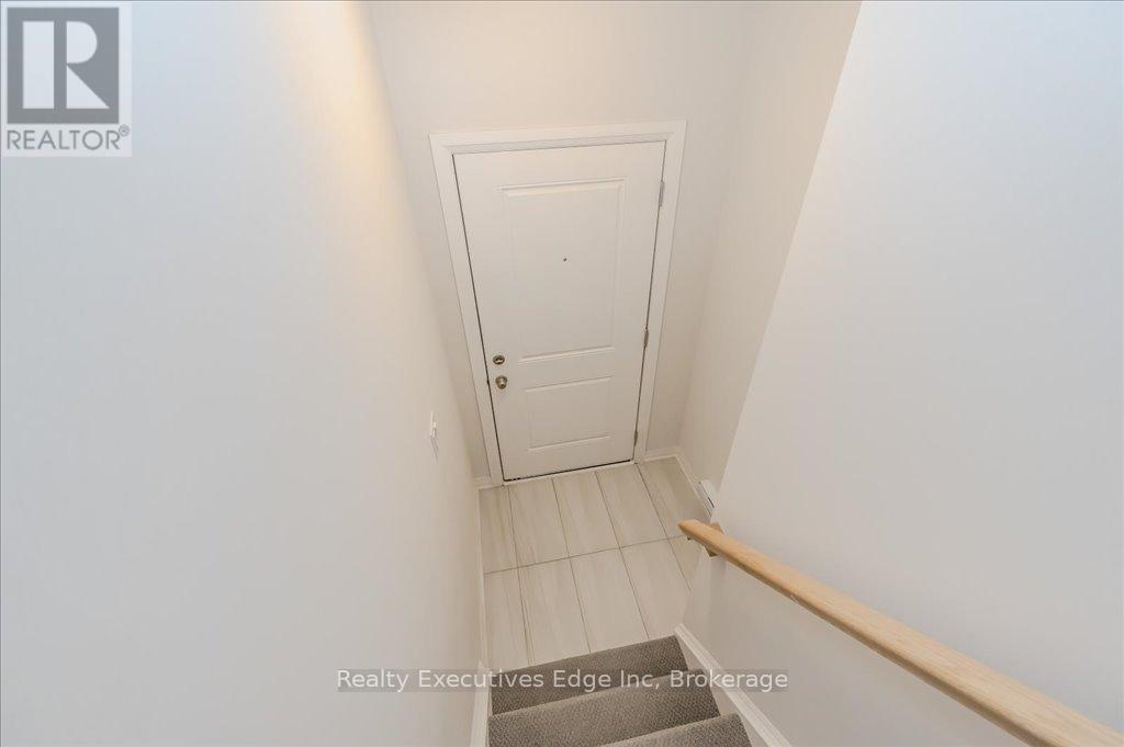 6 - 2 Willow Street, Brant, Ontario  N3L 0K7 - Photo 7 - X12019650