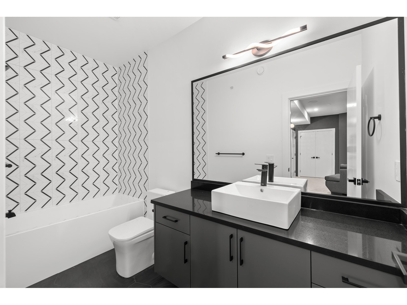 33994 Tooley Place, Mission, British Columbia  V2V 0A4 - Photo 33 - R2977524