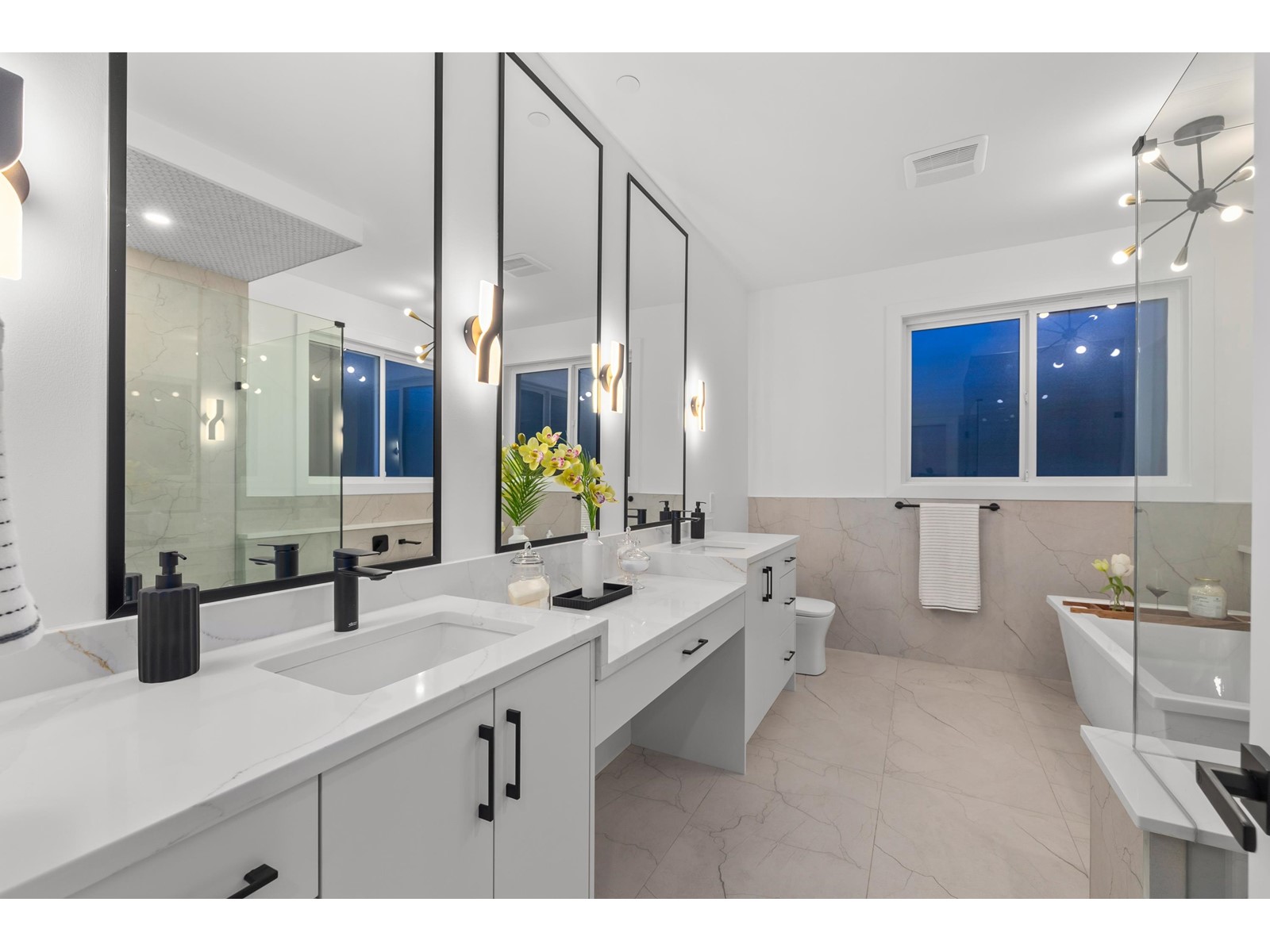 33994 Tooley Place, Mission, British Columbia  V2V 0A4 - Photo 23 - R2977524