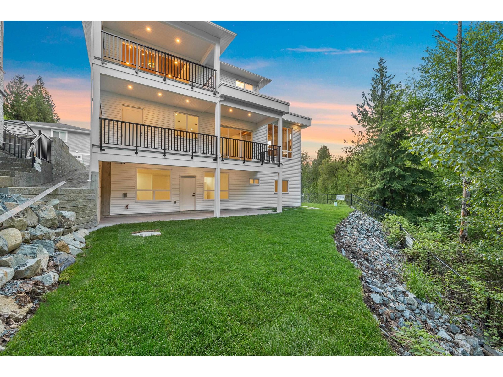 33994 Tooley Place, Mission, British Columbia  V2V 0A4 - Photo 38 - R2977524