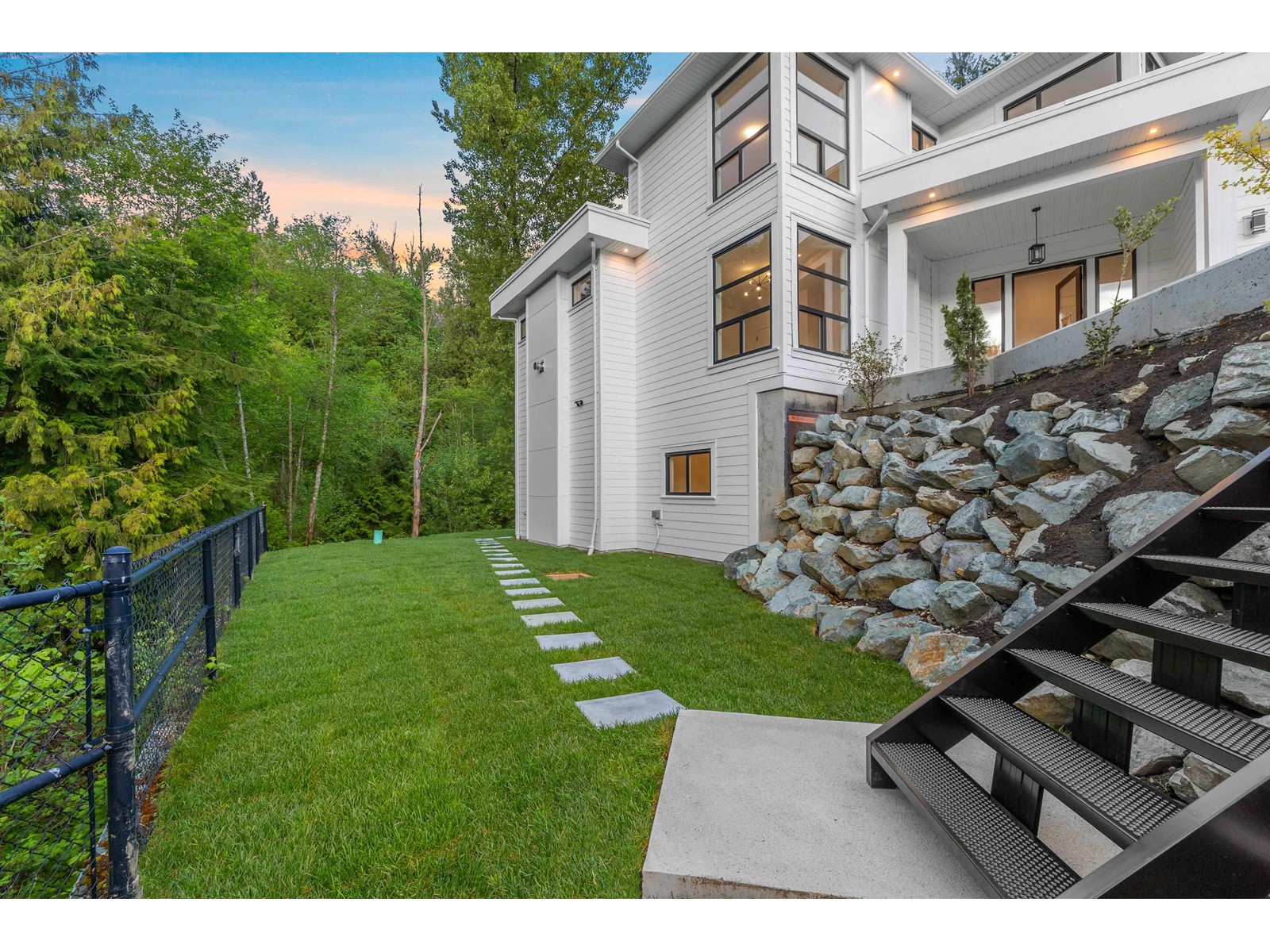 33994 Tooley Place, Mission, British Columbia  V2V 0A4 - Photo 39 - R2977524