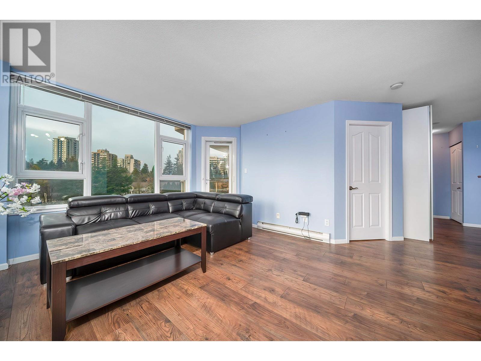 Listing Picture 4 of 26 : 901 7108 EDMONDS STREET, Burnaby / 本拿比 - 魯藝地產 Yvonne Lu Group - MLS Medallion Club Member