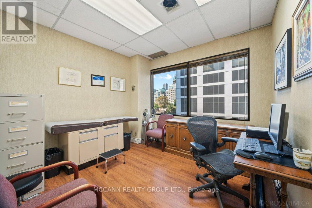 502 - 600 Sherbourne Street, Toronto (North St. James Town), Ontario  M4X 1W4 - Photo 10 - C12019675
