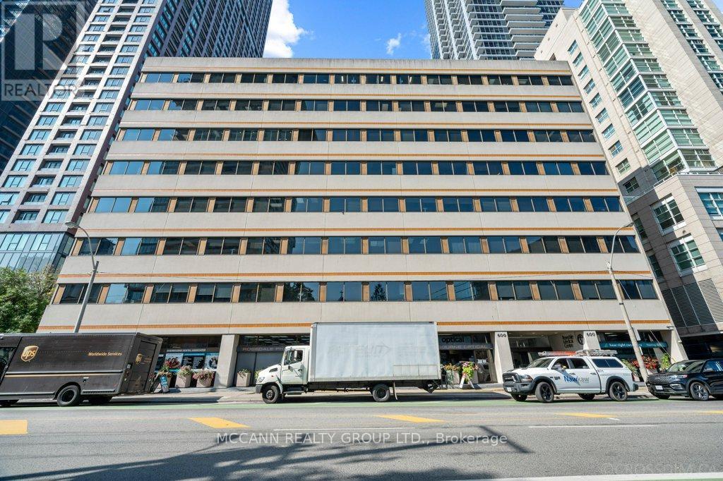 Property at 502 - 600 SHERBOURNE STREET image 2
