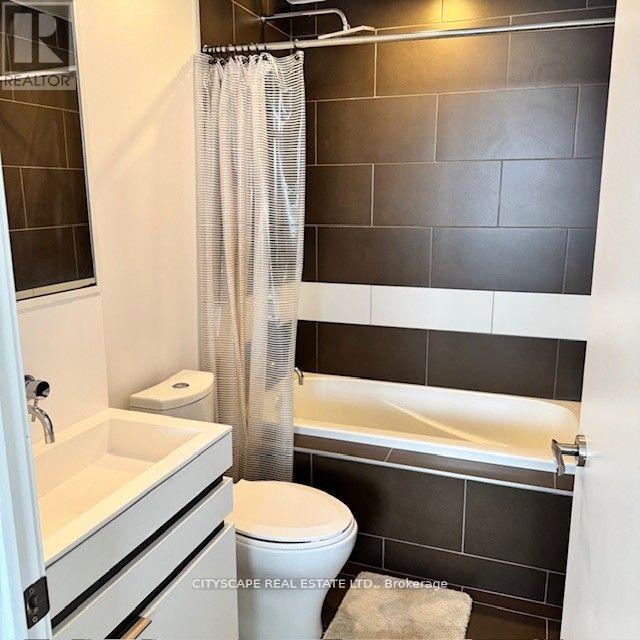 4402 - 197 Yonge Street, Toronto, Ontario  M5B 0C1 - Photo 9 - C12017639
