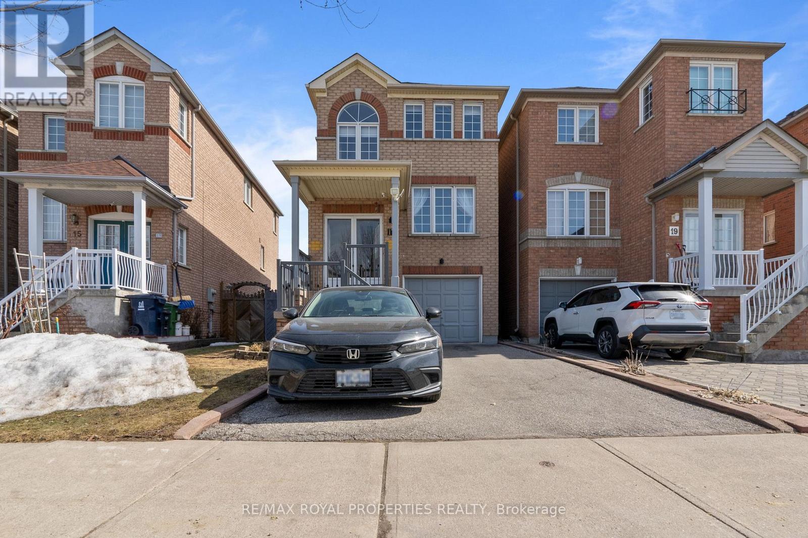 17 Touchstone Drive, Toronto, Ontario  M6M 5L3 - Photo 1 - W12019706