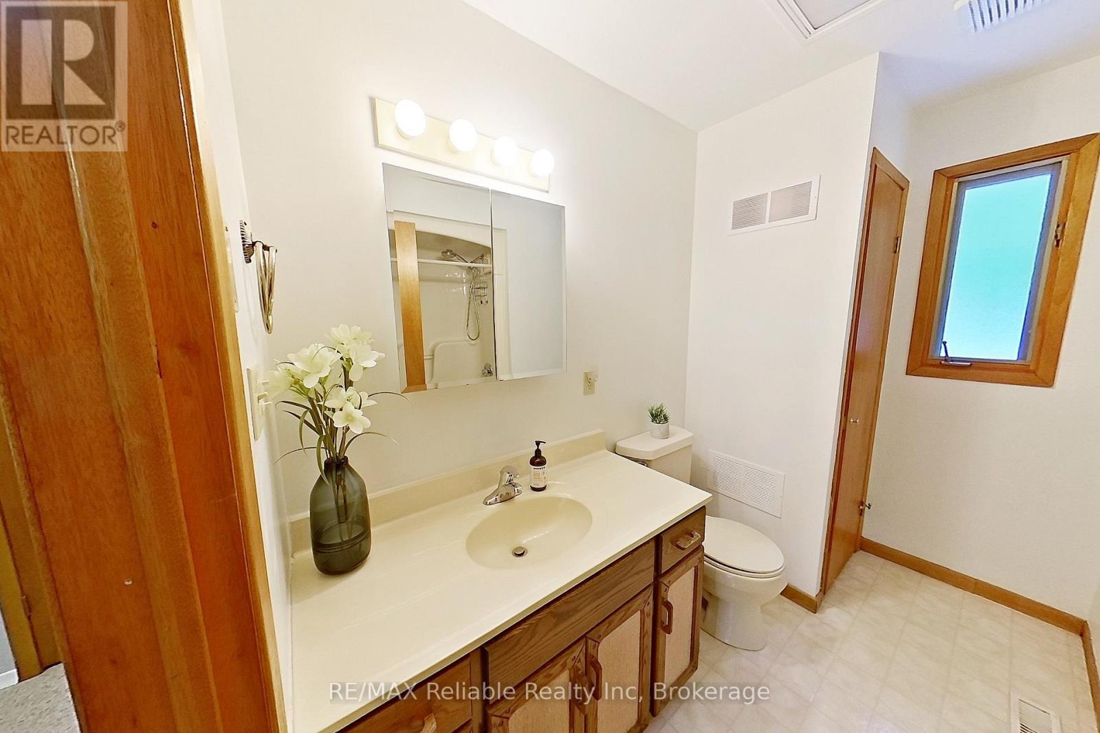 12 Stark Street, Bluewater, Ontario  N0M 1G0 - Photo 33 - X11940757
