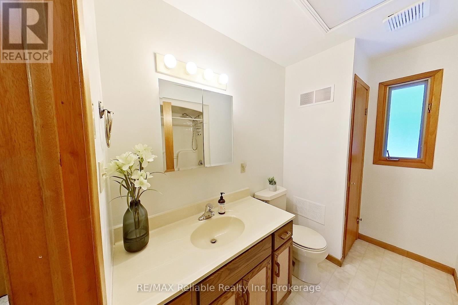 12 Stark Street, Bluewater, Ontario  N0M 1G0 - Photo 35 - X11940757