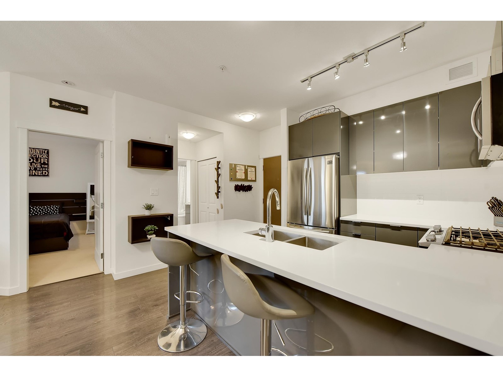305 15138 34 Avenue, Surrey, British Columbia  V3Z 0Y5 - Photo 14 - R2977908