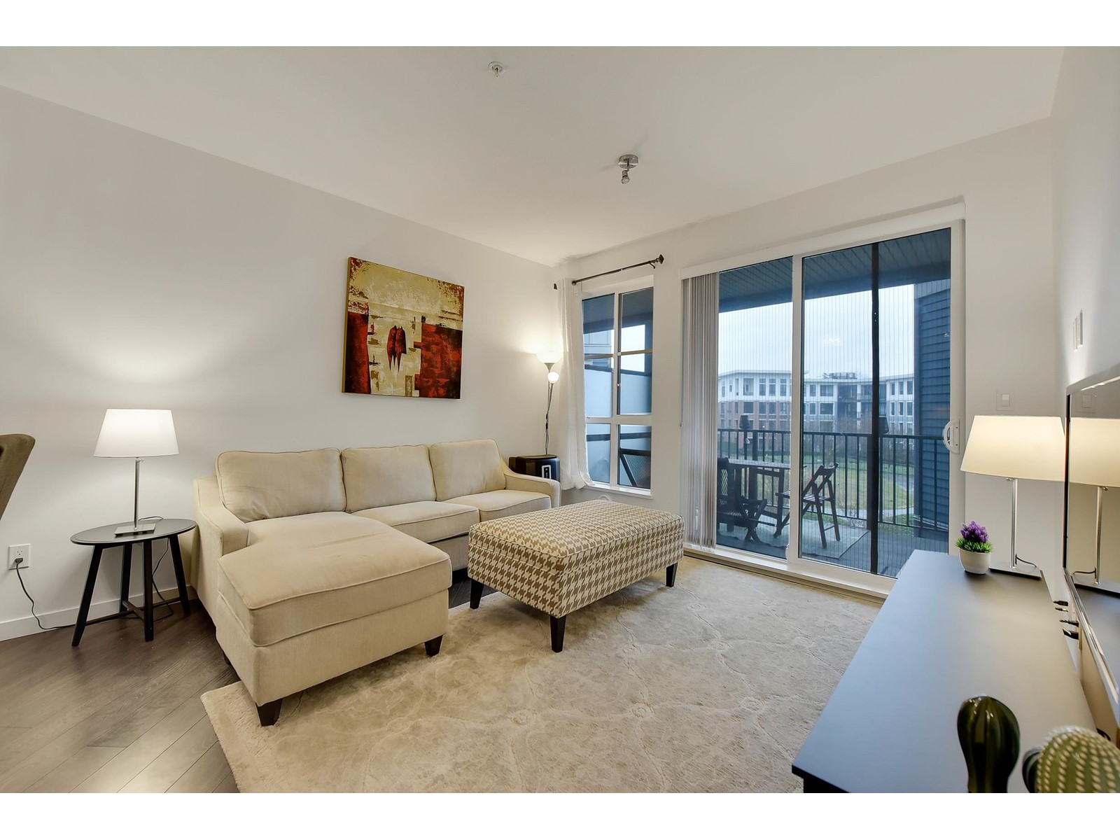 305 15138 34 Avenue, Surrey, British Columbia  V3Z 0Y5 - Photo 8 - R2977908