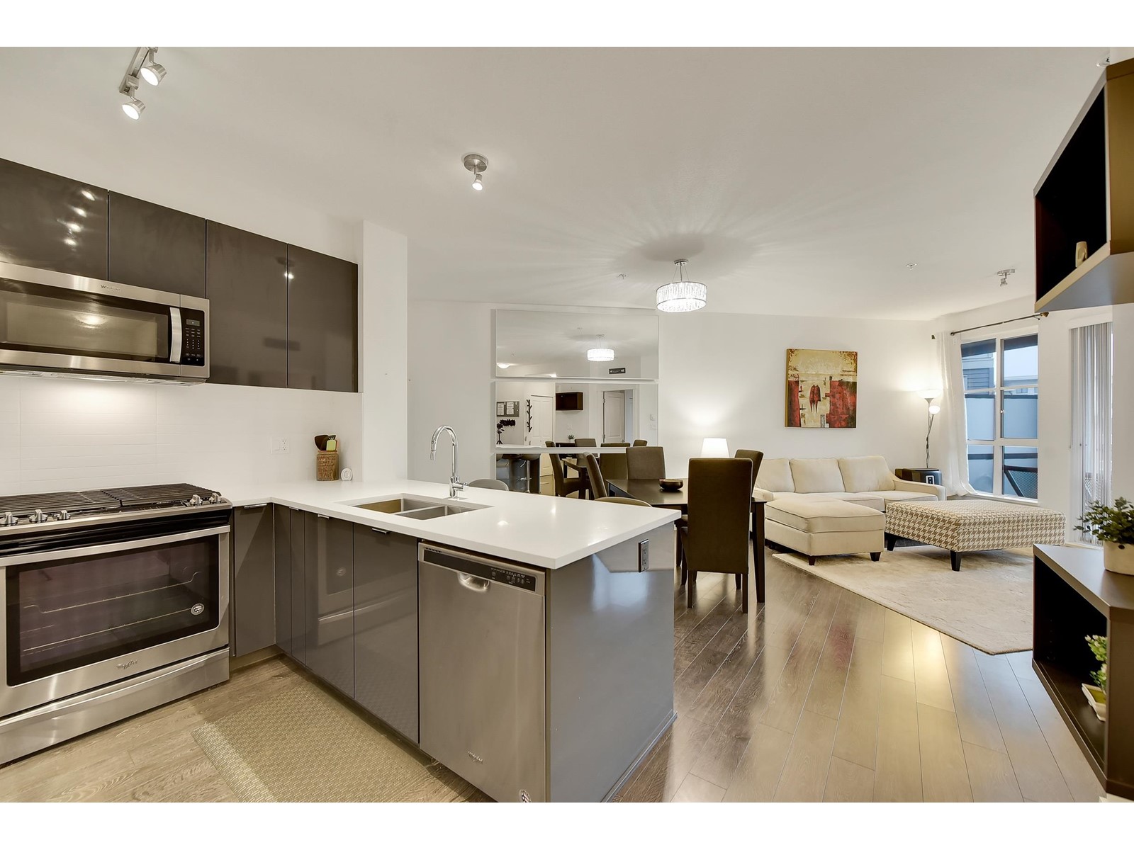 305 15138 34 Avenue, Surrey, British Columbia  V3Z 0Y5 - Photo 18 - R2977908