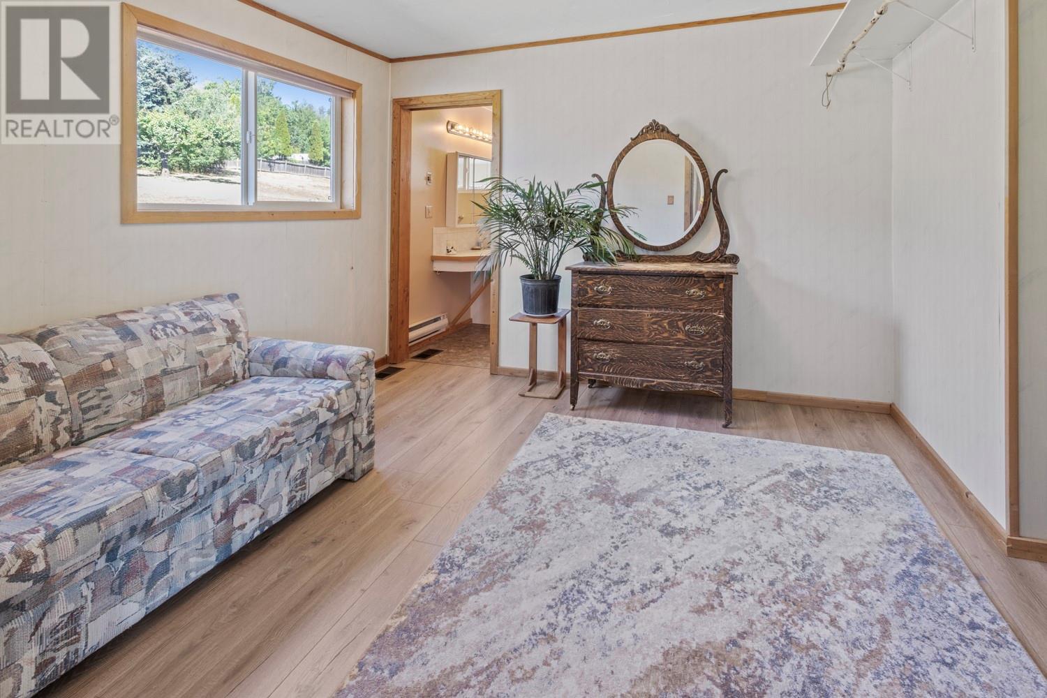 209 27th Avenue N, Erickson, British Columbia  V0B 1G1 - Photo 9 - 10338483