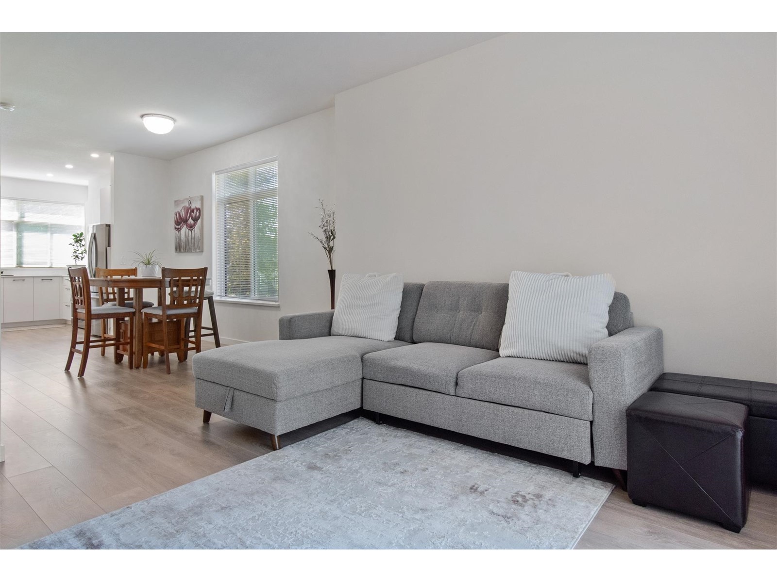17 15235 Sitka Drive, Surrey, British Columbia  V3S 0A9 - Photo 3 - R2977832