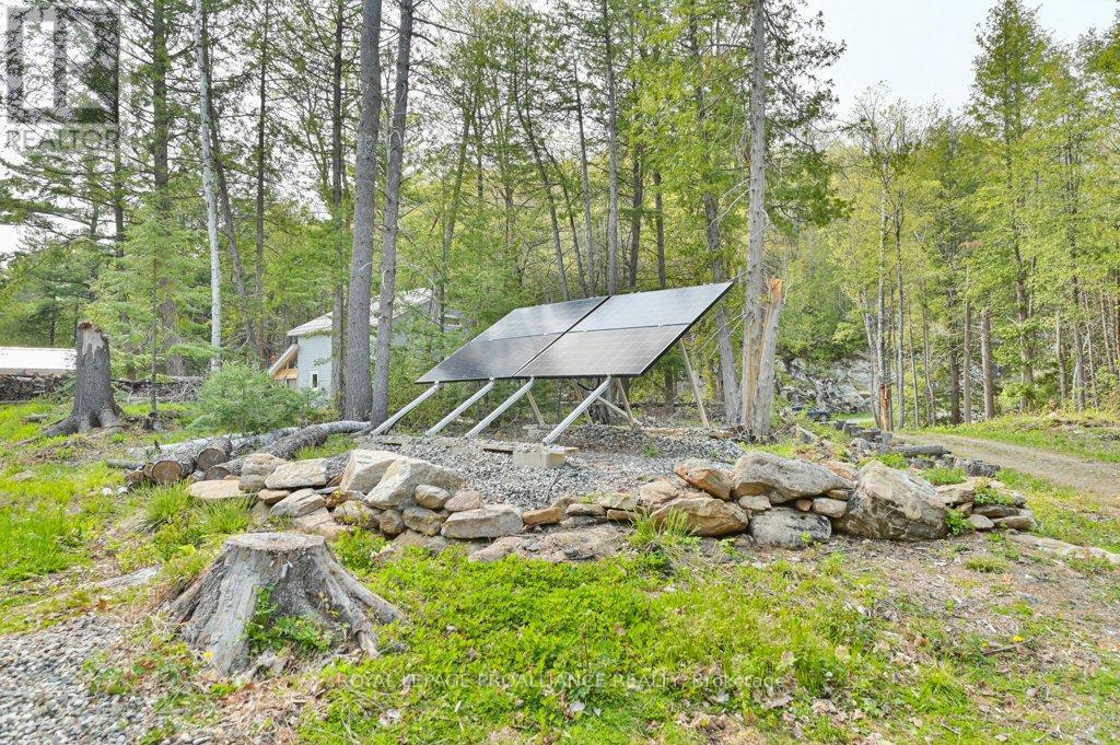 1008b Gordie Lane, North Frontenac, Ontario  K0H 2J0 - Photo 43 - X12019806