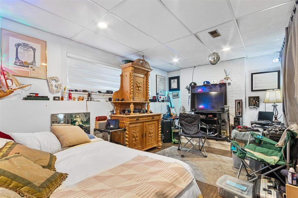 18262 56a Avenue, Surrey, British Columbia  V3S 6E3 - Photo 25 - R2977398