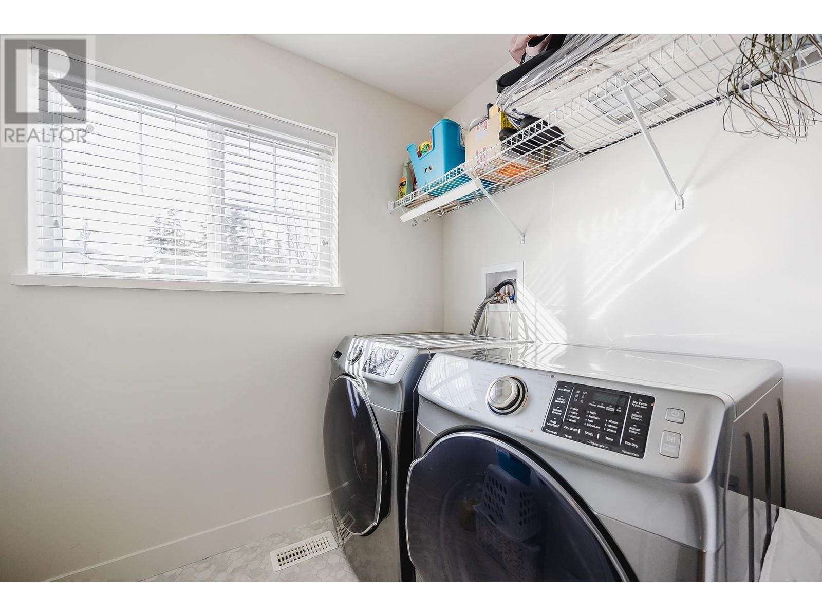 23163 113 Avenue, Maple Ridge, British Columbia  V2X 4K6 - Photo 31 - R2977891
