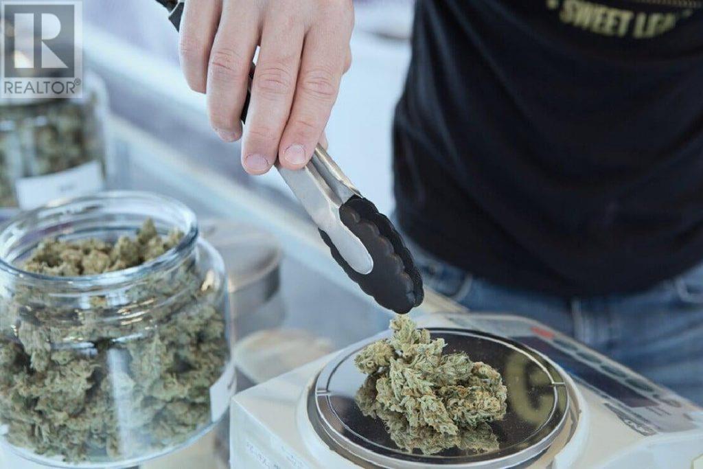 4200 CONFIDENTIAL, Vancouver, British Columbia