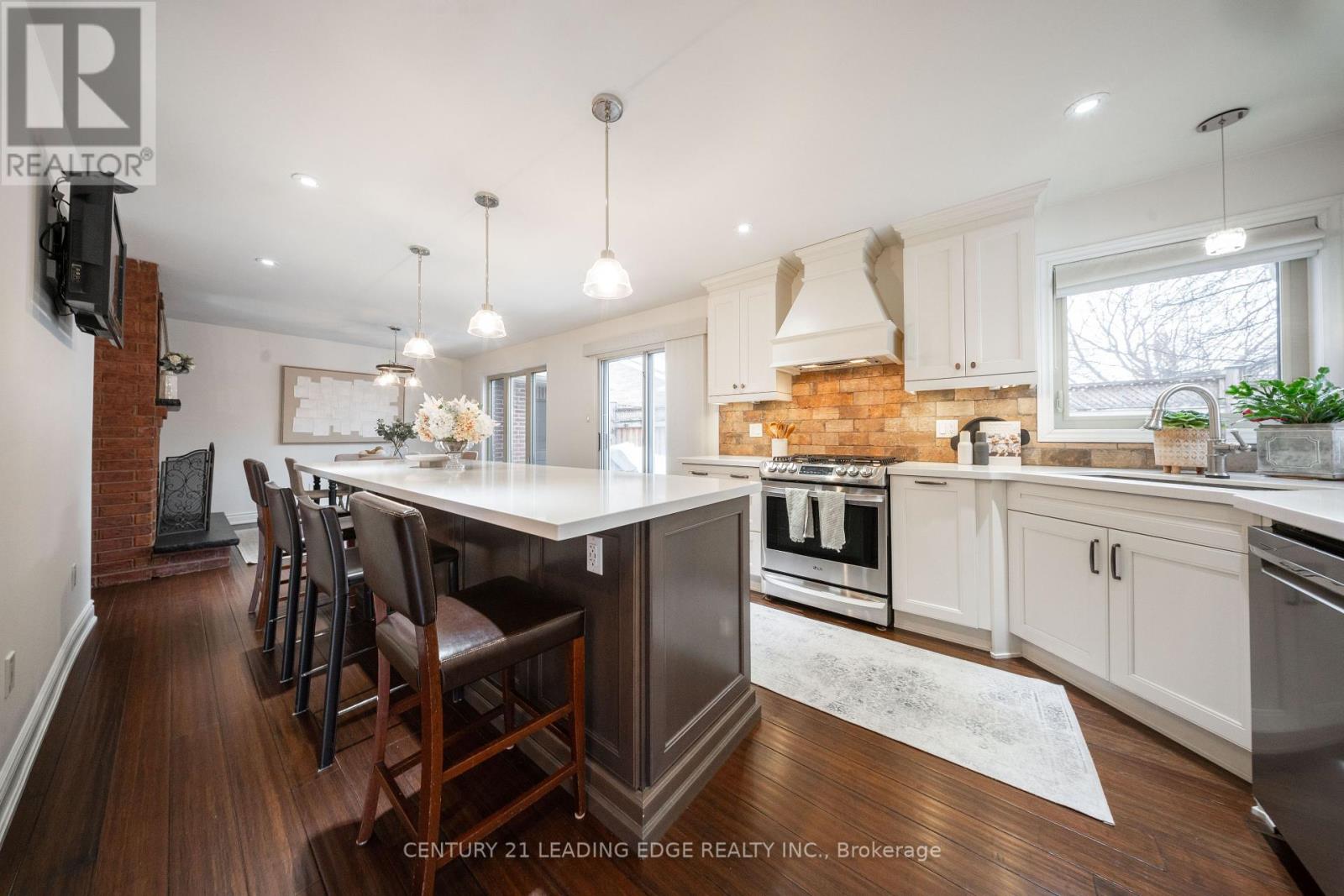 250 Lori Avenue, Whitchurch-Stouffville (Stouffville), Ontario  L4A 6C7 - Photo 13 - N12001730