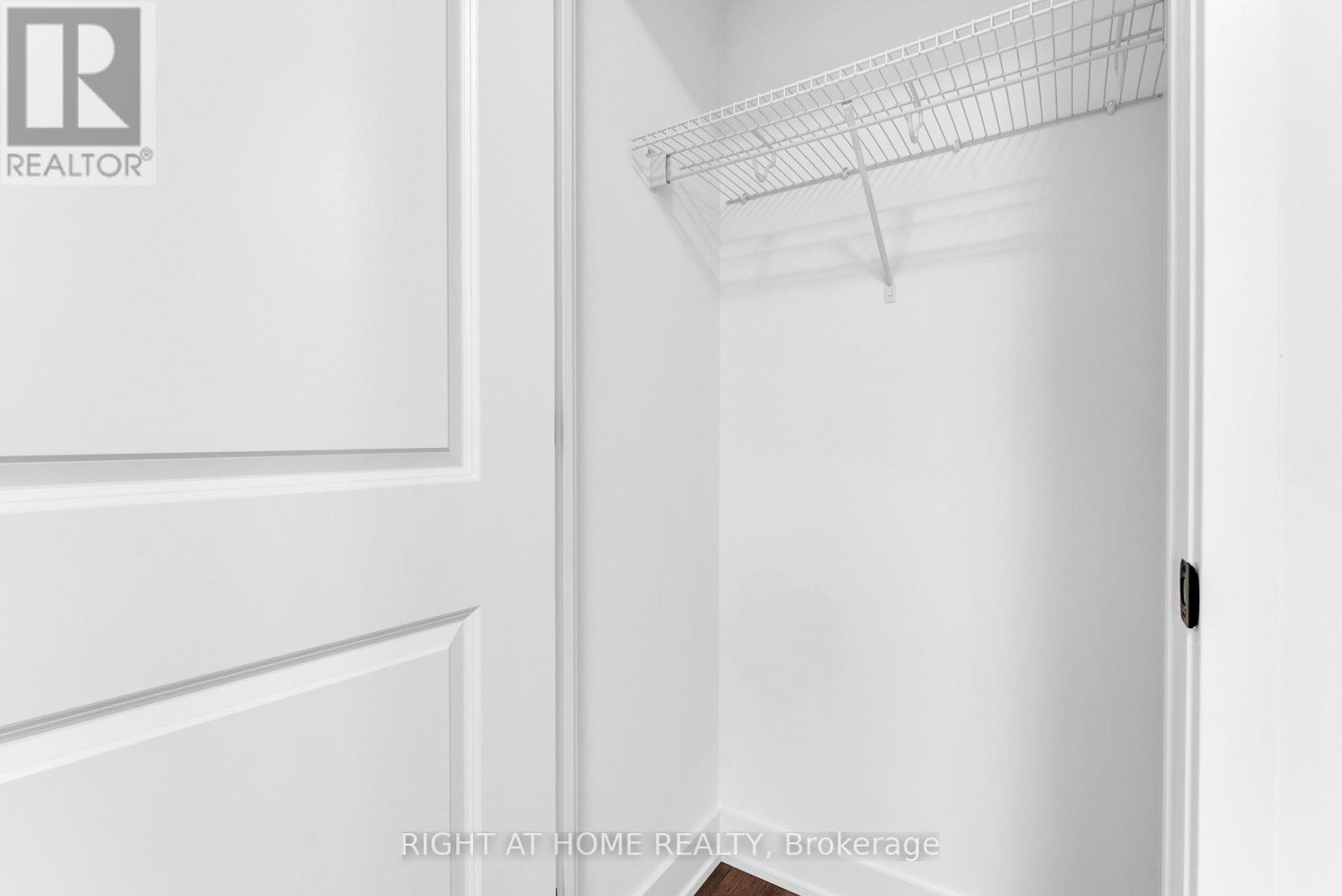 833 - 2343 Khalsa Gate, Oakville, Ontario  L6M 0X7 - Photo 16 - W12018425