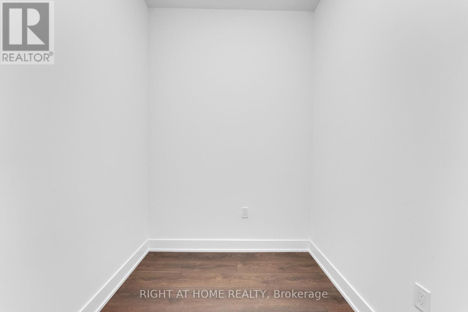 833 - 2343 Khalsa Gate, Oakville, Ontario  L6M 0X7 - Photo 17 - W12018425