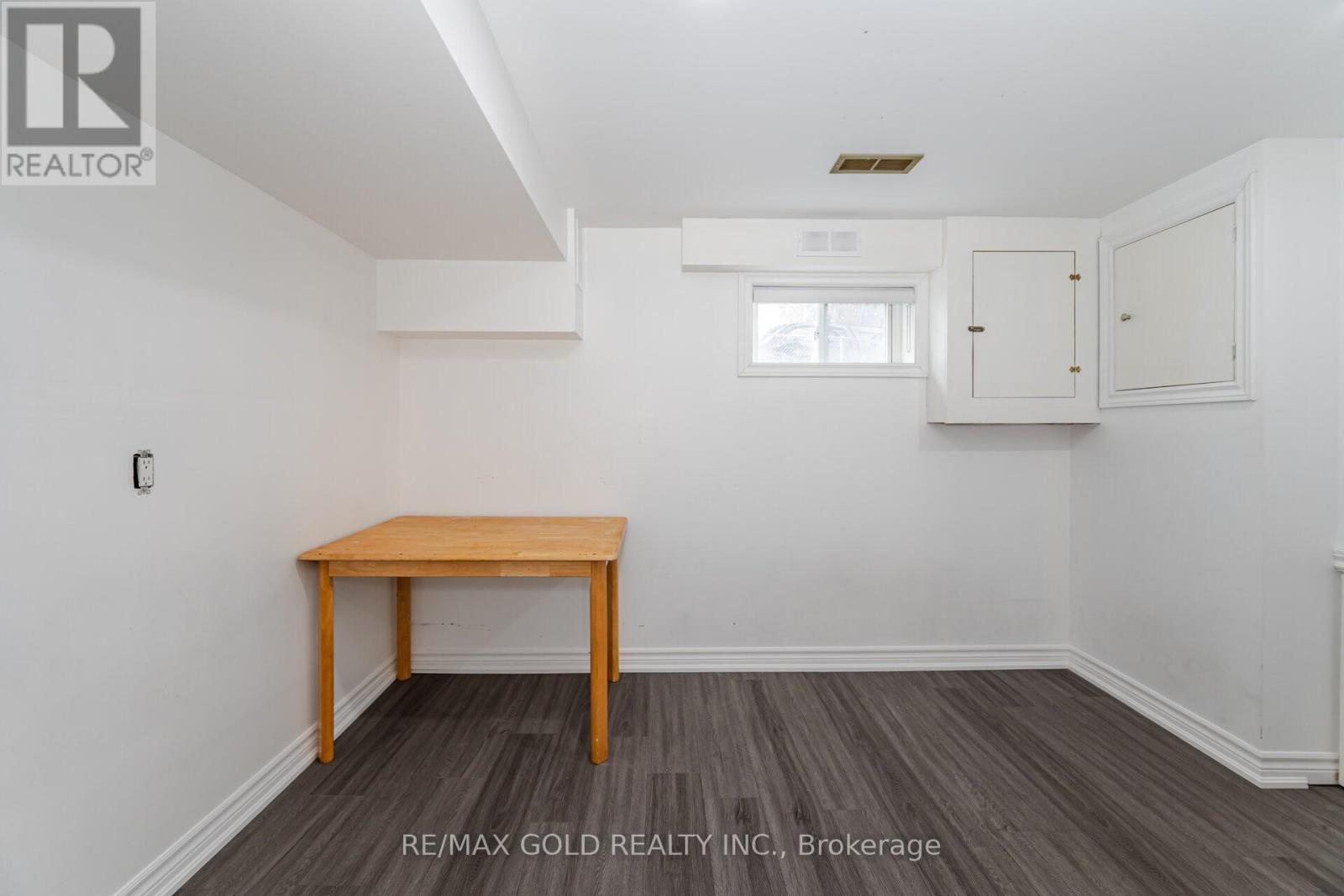 142 Wareside Road, Toronto, Ontario  M9C 3B8 - Photo 11 - W12019785