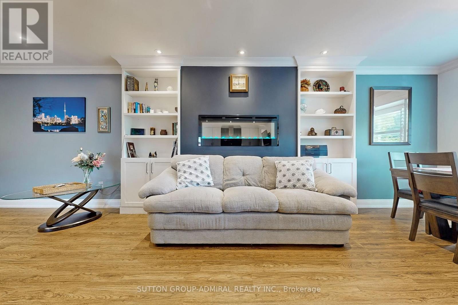 Property at 1873 BONNYMEDE DRIVE image 4