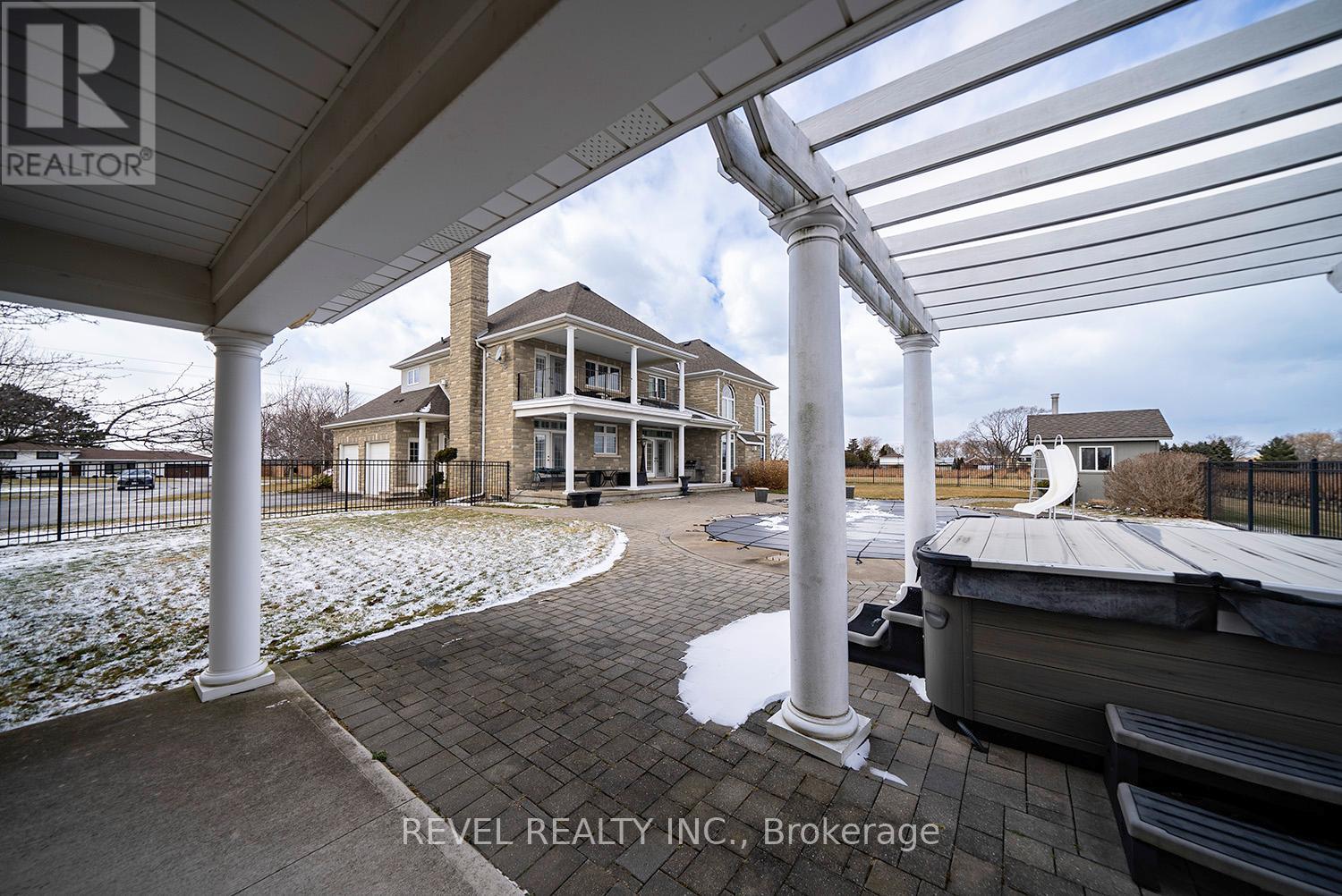 1895 CONCESSION 4 ROAD, Niagara-on-the-Lake, Ontario