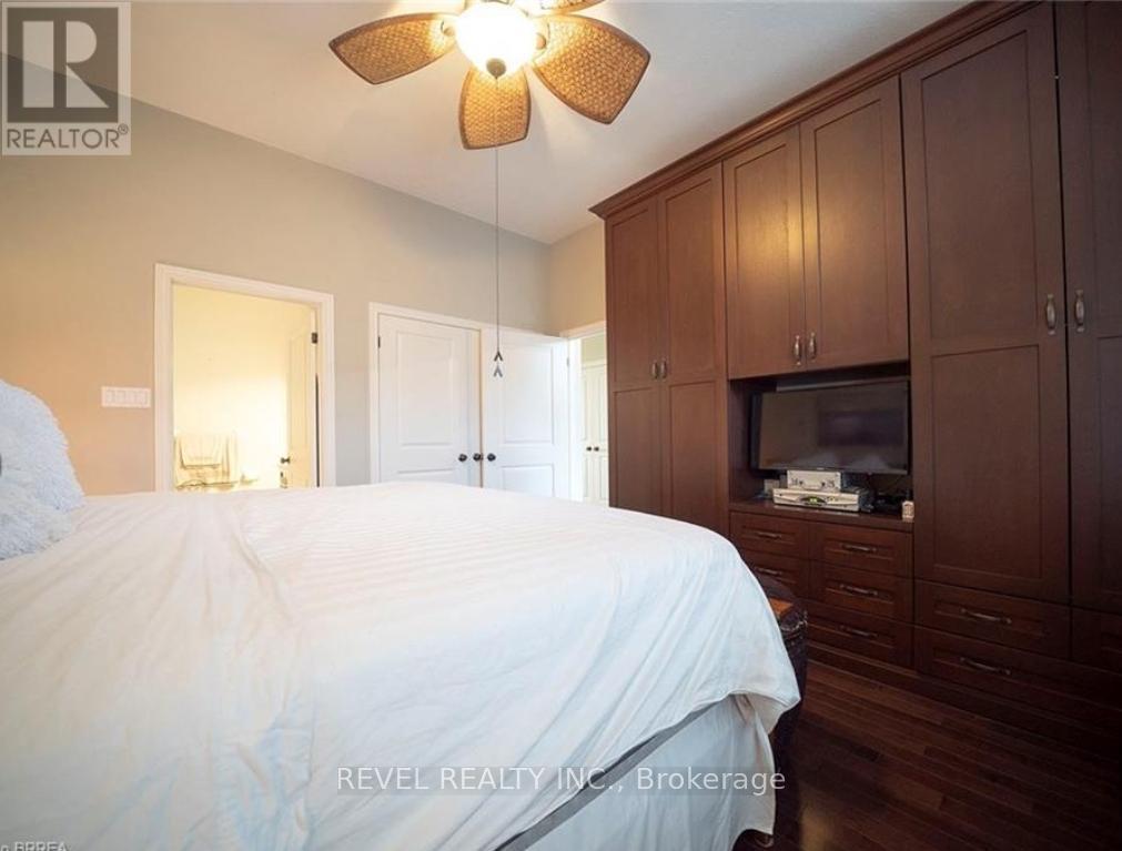 10 - 68 Fairview Drive, Brantford, Ontario  N3R 2W9 - Photo 17 - X12019827