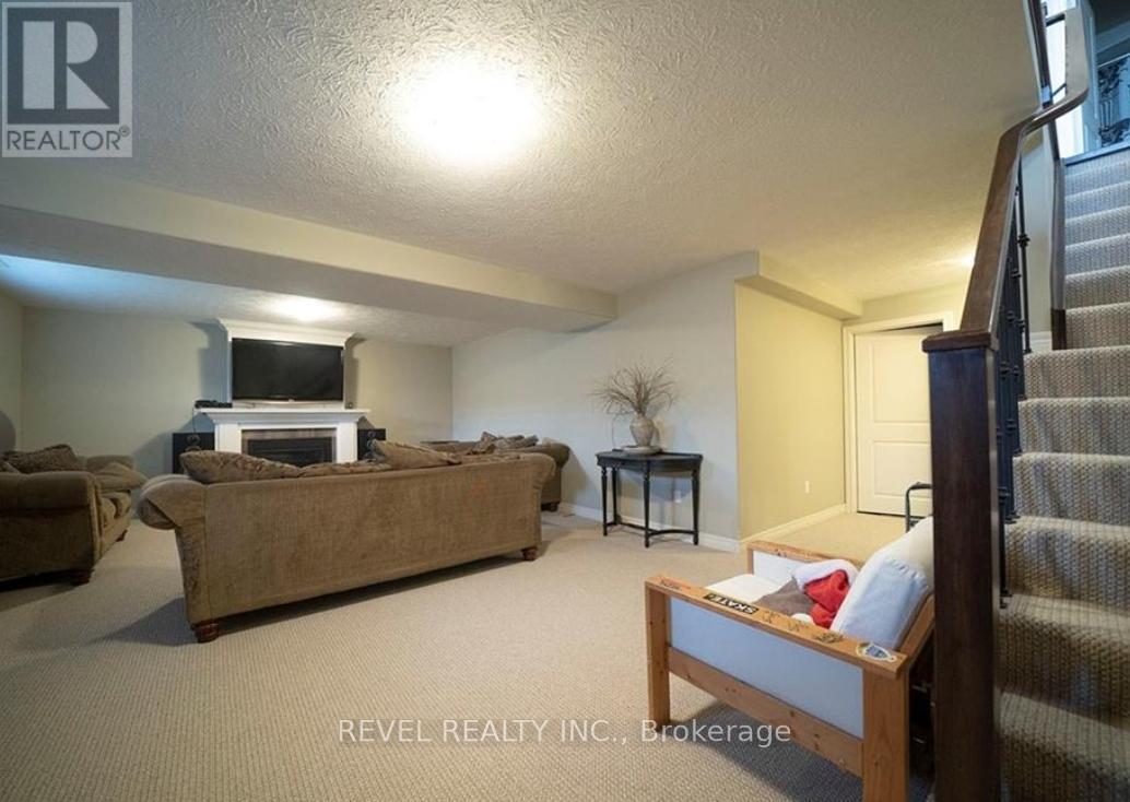 10 - 68 Fairview Drive, Brantford, Ontario  N3R 2W9 - Photo 20 - X12019827