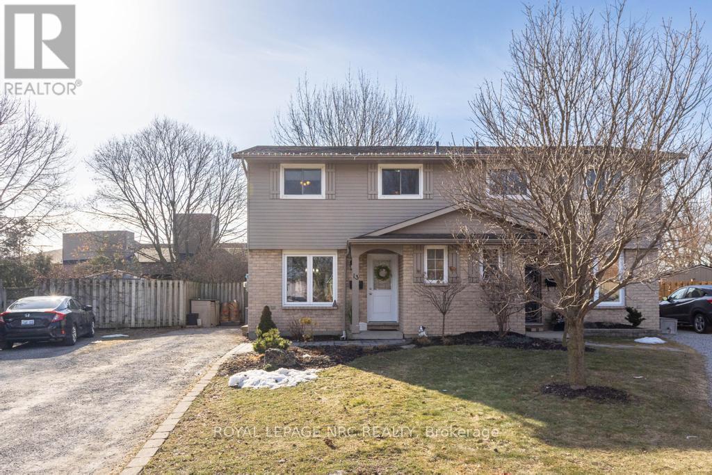 13 Cecelia Court, St. Catharines, Ontario  L2M 7R7 - Photo 2 - X12019851