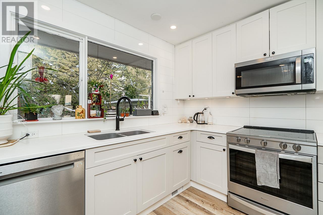 1014 Lillooet Road, North Vancouver, British Columbia  V7J 2H8 - Photo 12 - R2977789