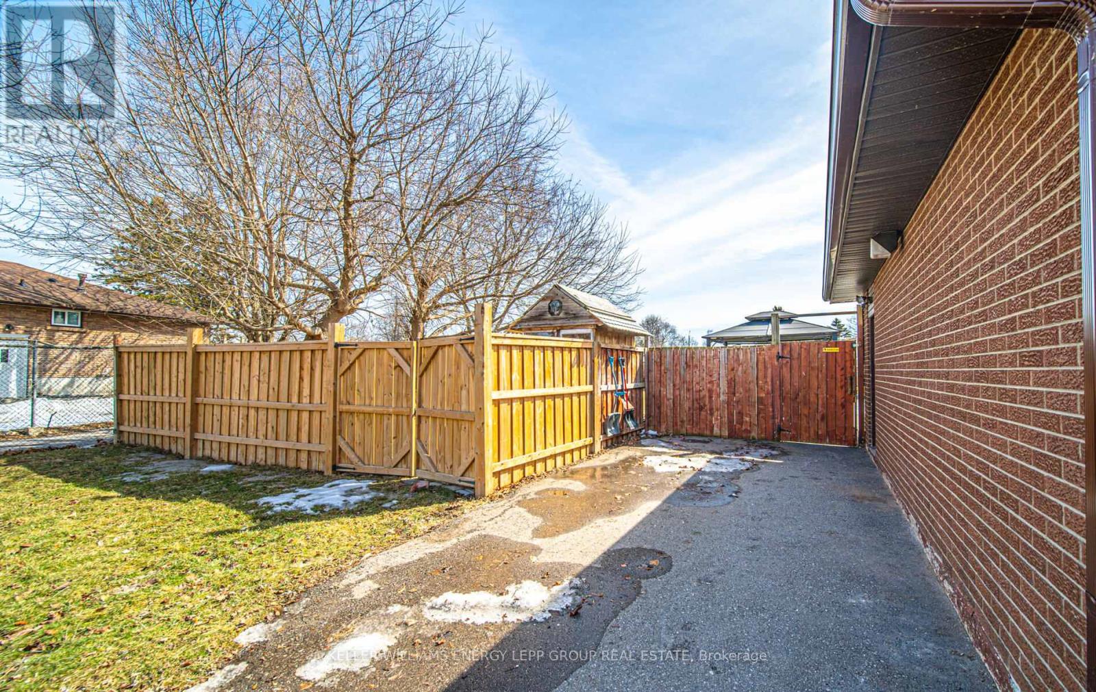 Property at 239 QUETICO AVENUE image 3