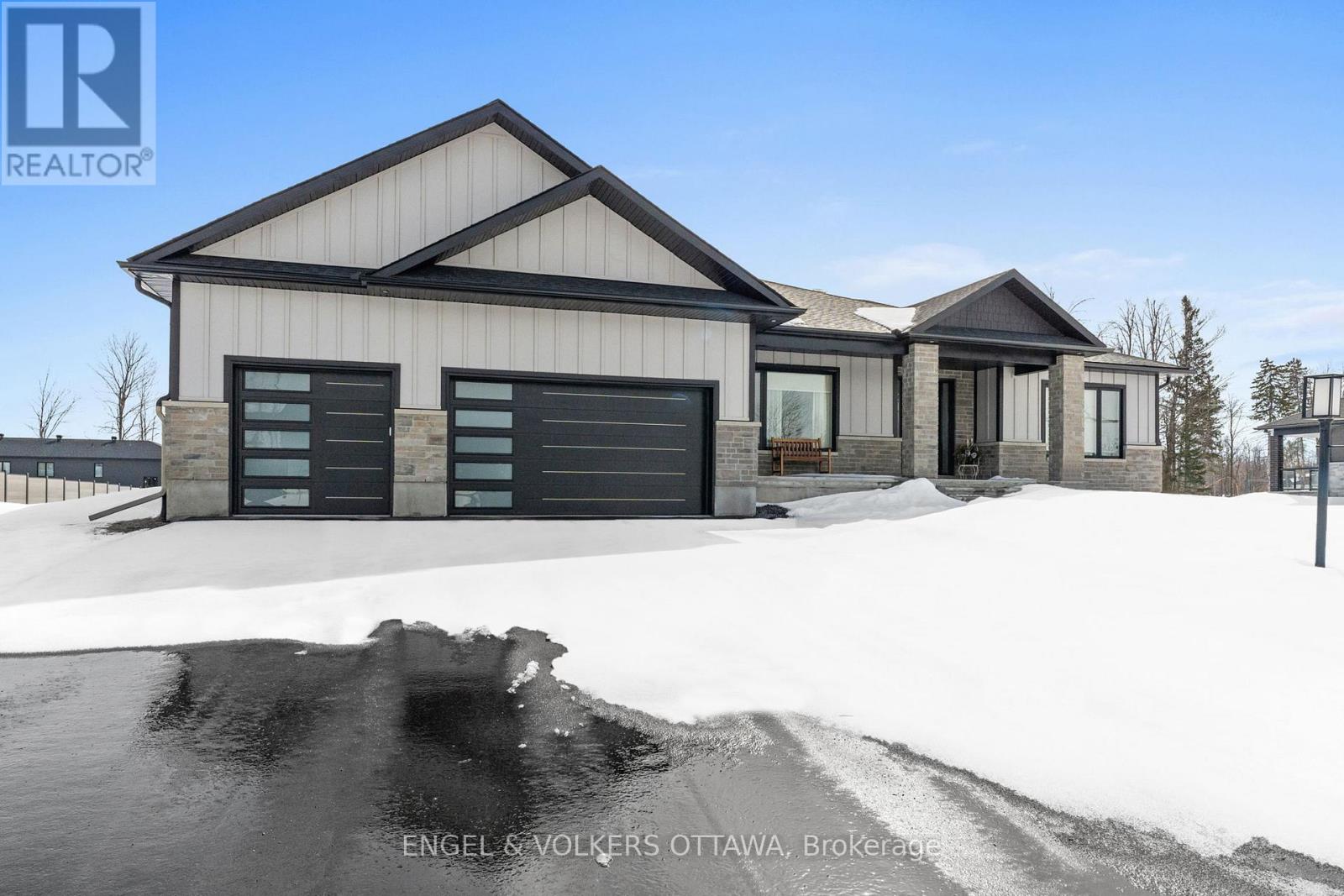 Property at 425 GINGER CRESCENT image 4