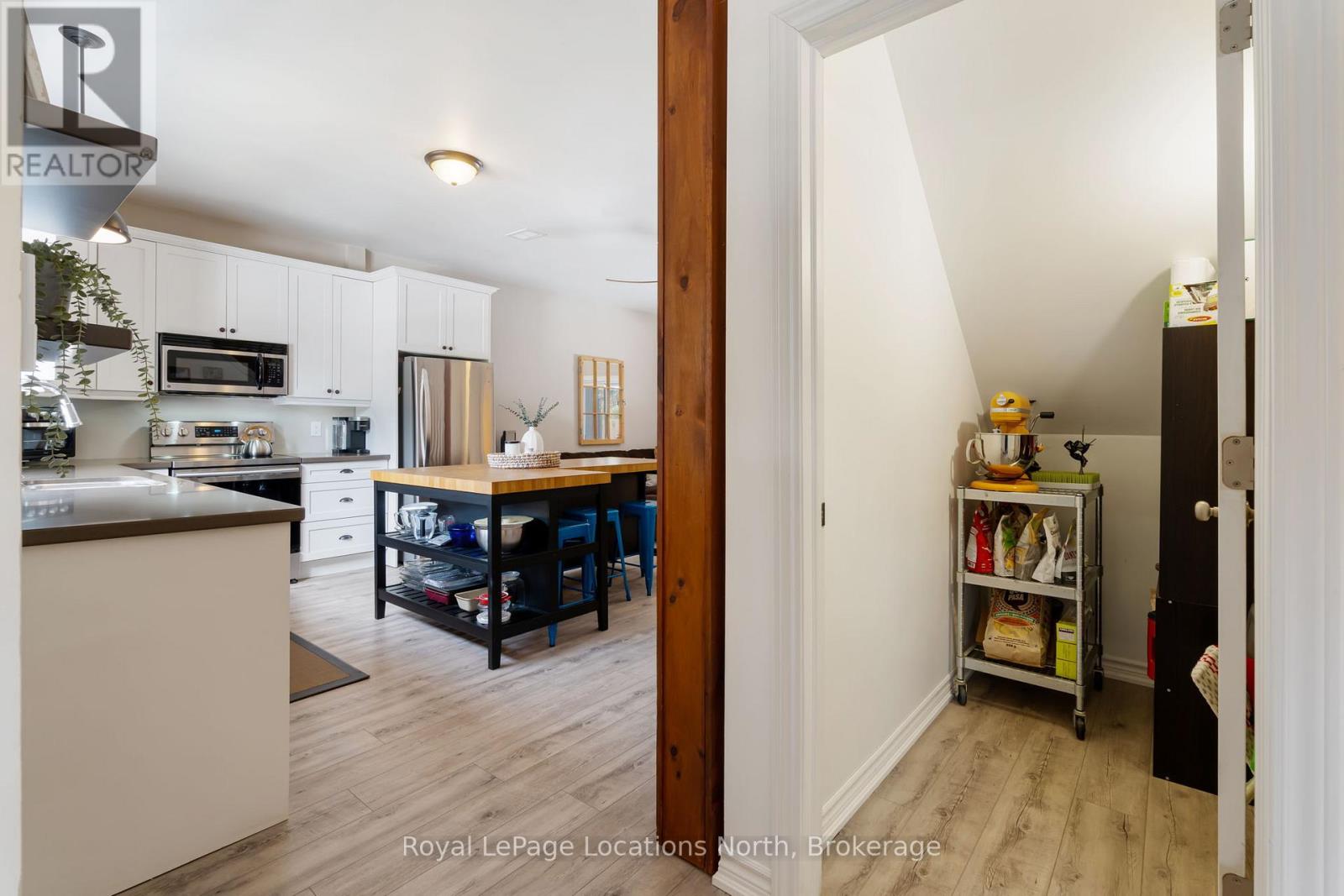 10 Constance Boulevard, Wasaga Beach, Ontario  L9Z 2Y4 - Photo 14 - S12019855