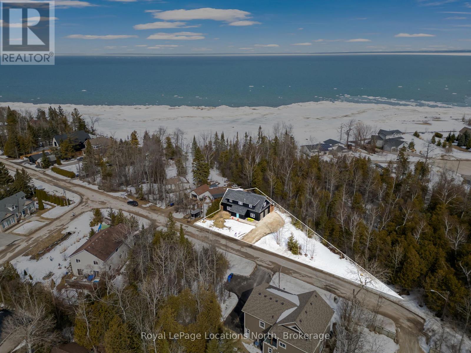 10 Constance Boulevard, Wasaga Beach, Ontario  L9Z 2Y4 - Photo 47 - S12019855