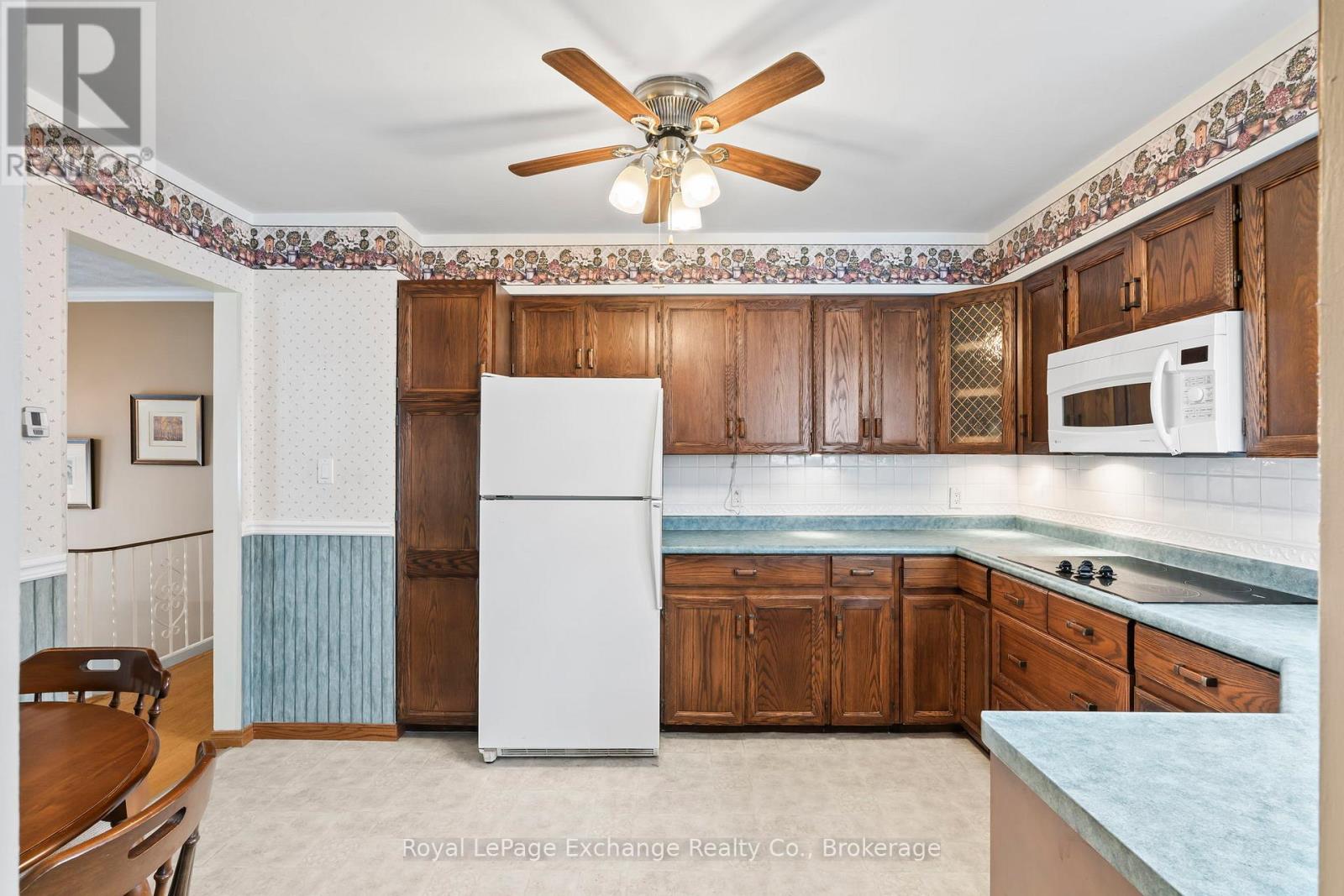 929 Saugeen Street, Kincardine, Ontario  N2Z 1A9 - Photo 9 - X12019893