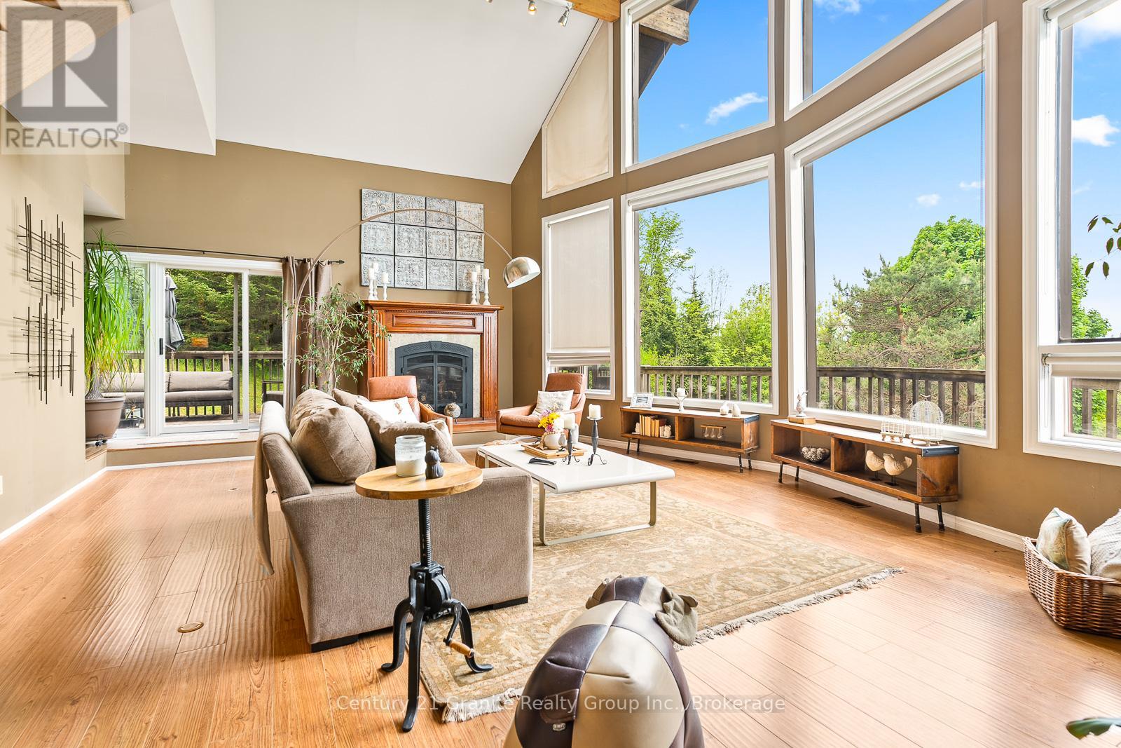 53 South Mountain Road, Kawartha Lakes, Ontario  K0M 2B0 - Photo 5 - X12019947
