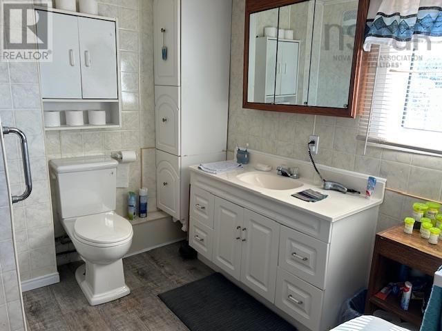 403 Shore Road, Lower L'ardoise, Nova Scotia  B0E 1W0 - Photo 17 - 202504920