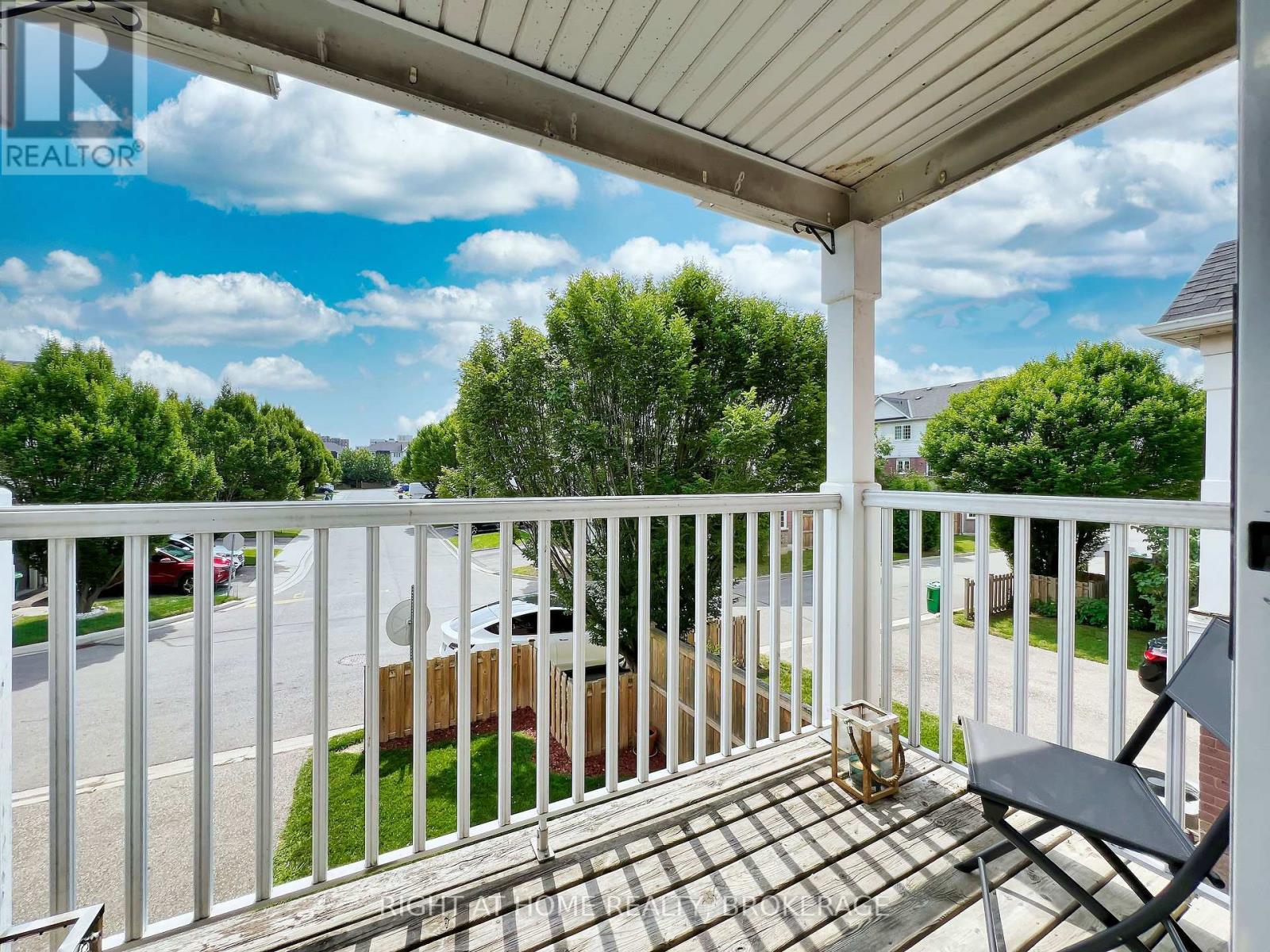 Property at 38 - 6830 MEADOWVALE TOWN CENTRE CIRCLE image 5