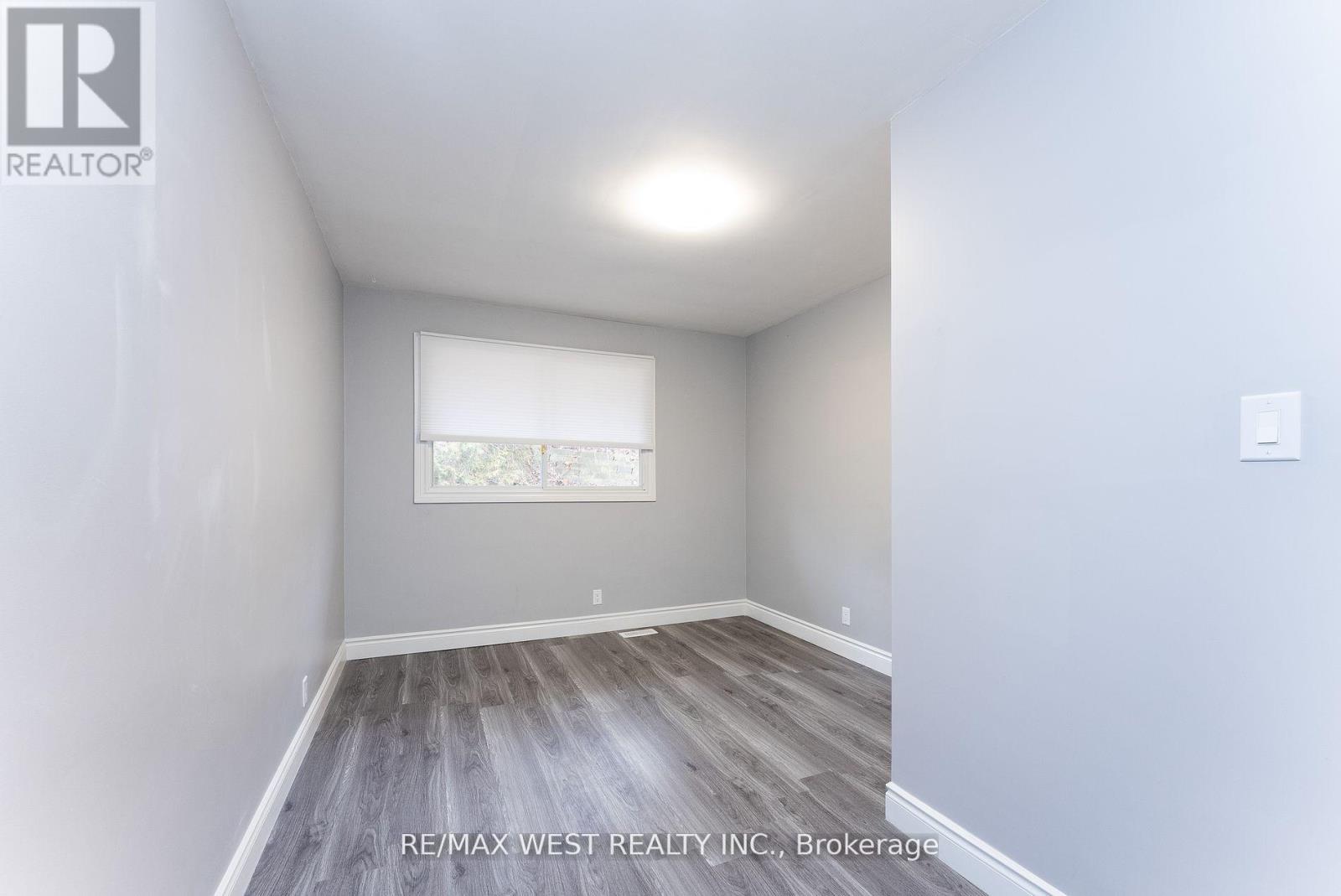 Upper - 368 Fountain Street, Cambridge, Ontario  N3H 1J3 - Photo 20 - X12019873