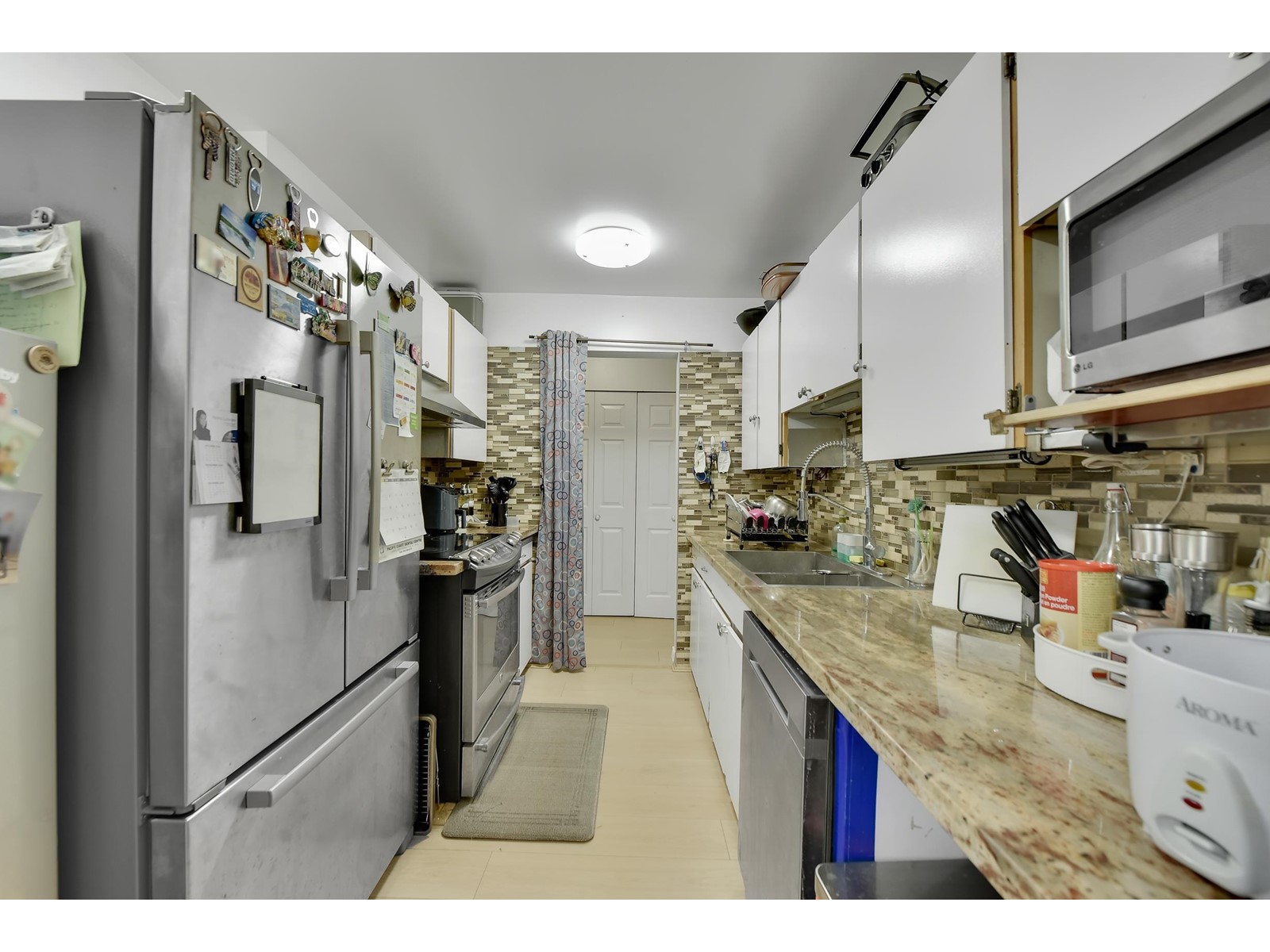 6 10698 151a Street, Surrey, British Columbia  V3R 8T5 - Photo 12 - R2977755