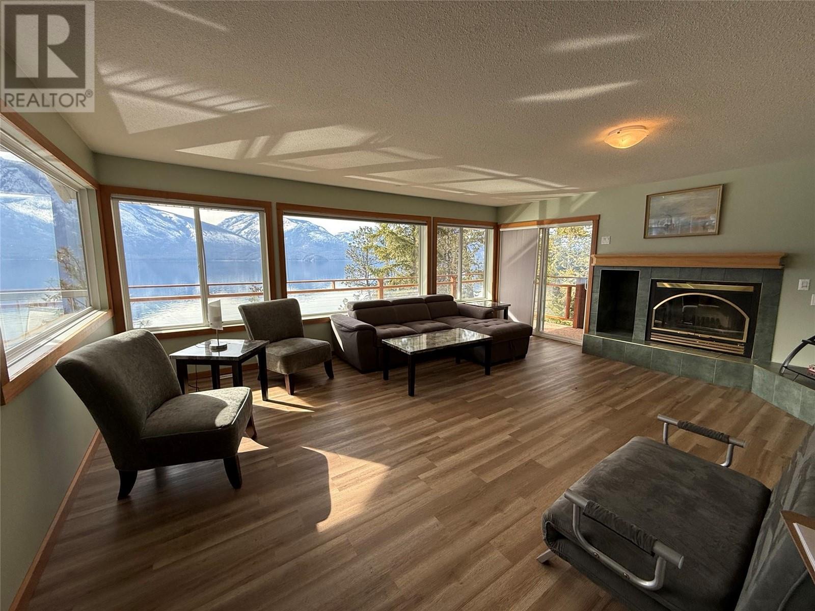 9703 3a Highway, Kuskanook, British Columbia  V0B 1A1 - Photo 5 - 10338461