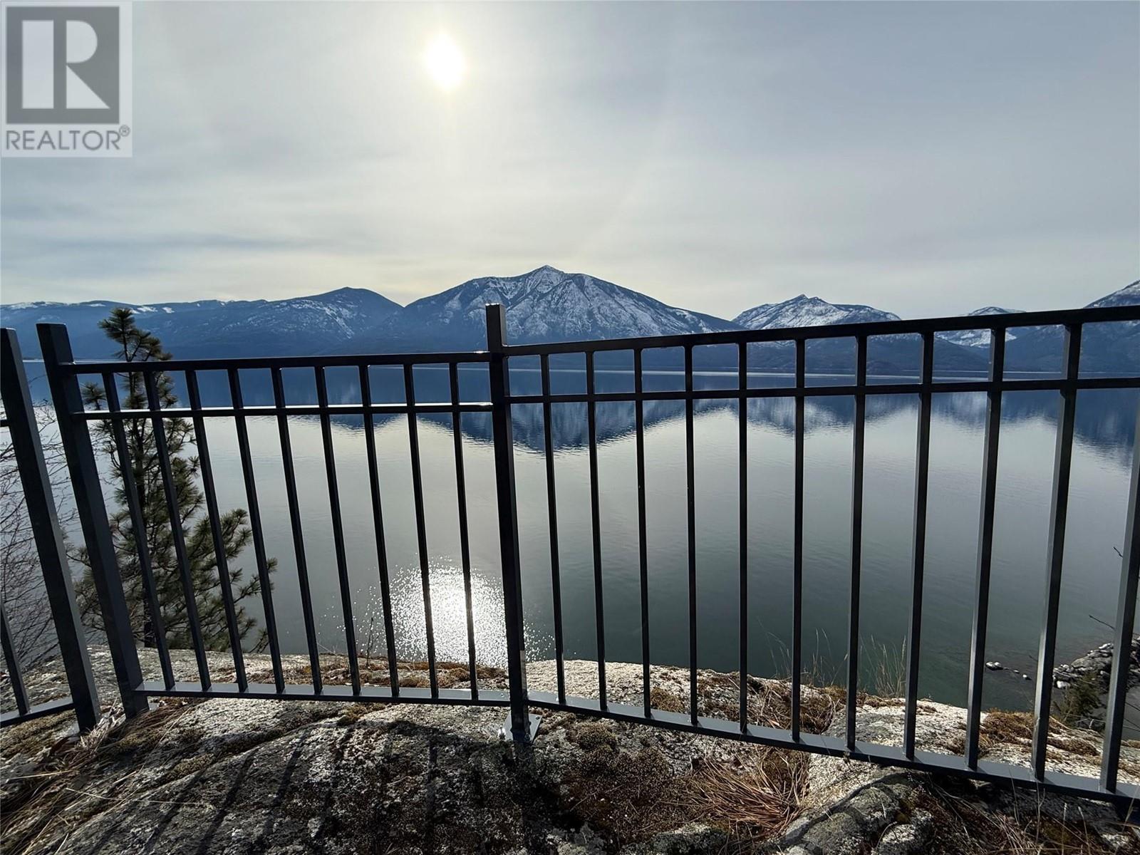 9703 3a Highway, Kuskanook, British Columbia  V0B 1A1 - Photo 14 - 10338461