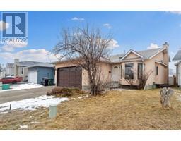 51 Martinview Crescent NE, calgary, Alberta