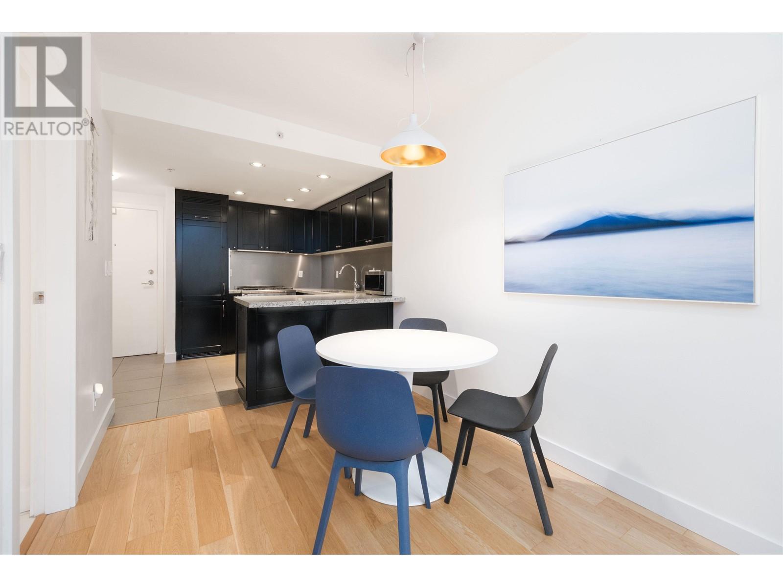 Listing Picture 4 of 28 : 402 1133 HOMER STREET, Vancouver / 溫哥華 - 魯藝地產 Yvonne Lu Group - MLS Medallion Club Member