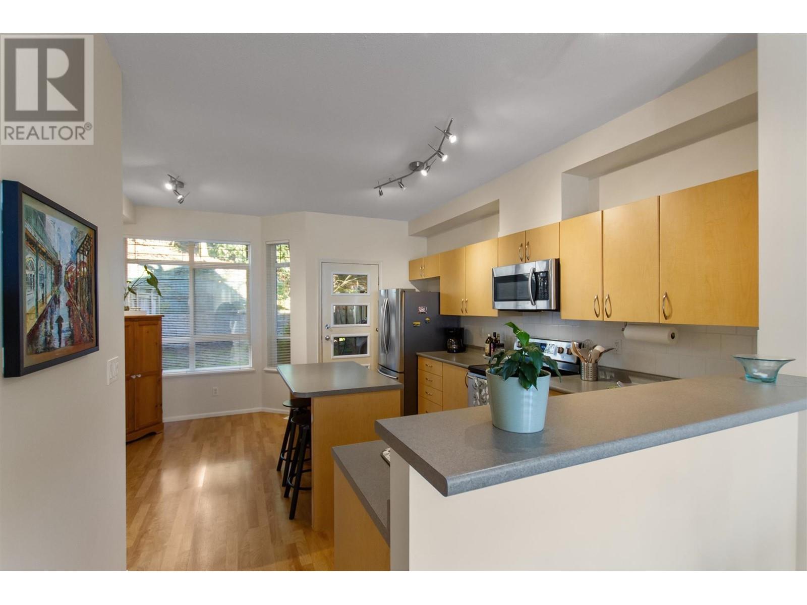 35 15 Forest Park Way, Port Moody, British Columbia  V3H 5G7 - Photo 10 - R2977926