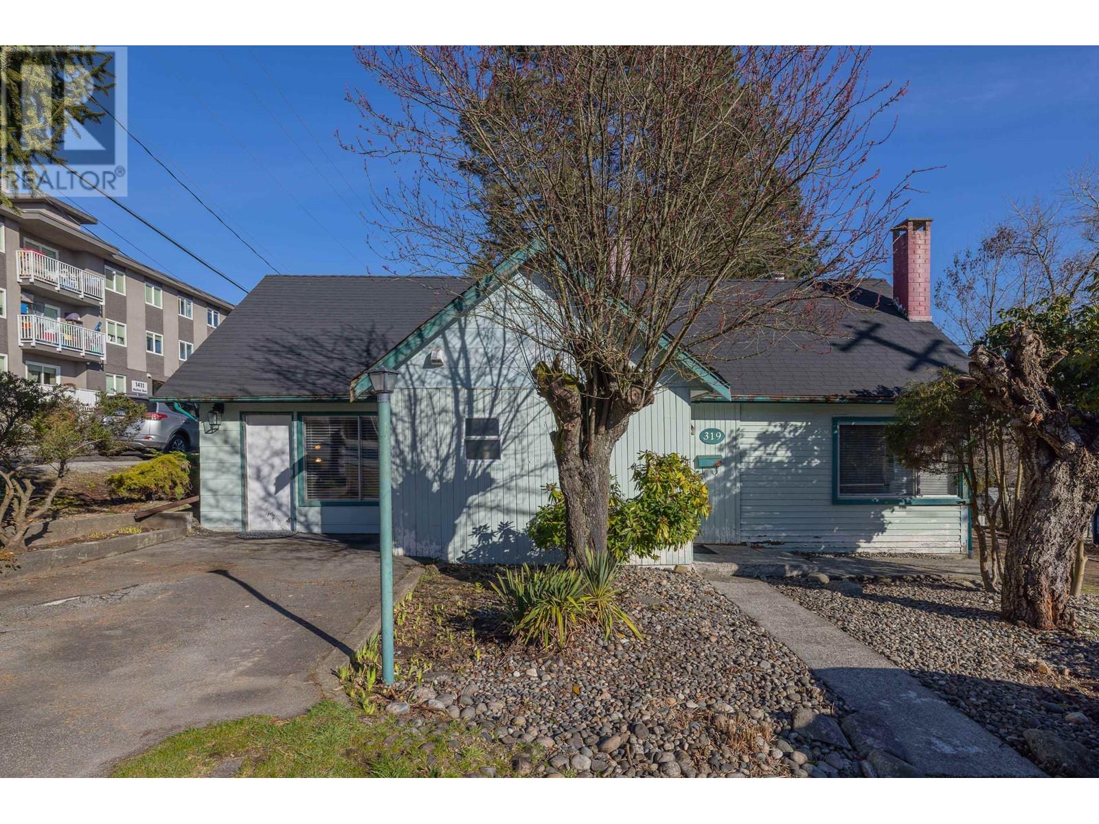 319 Casey Street, Coquitlam, British Columbia  V3K 4X4 - Photo 1 - R2977930