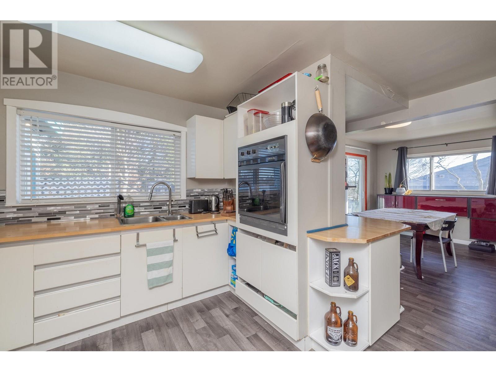 319 Casey Street, Coquitlam, British Columbia  V3K 4X4 - Photo 13 - R2977930