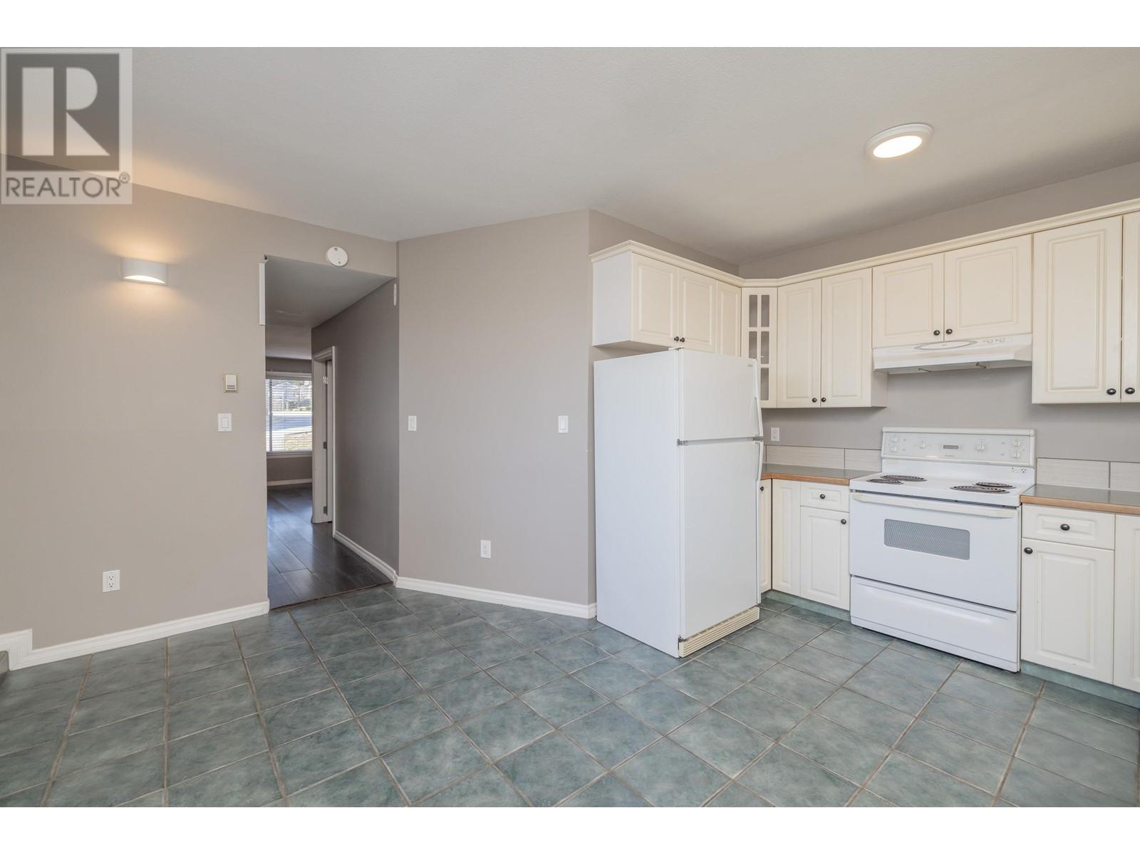 319 Casey Street, Coquitlam, British Columbia  V3K 4X4 - Photo 18 - R2977930