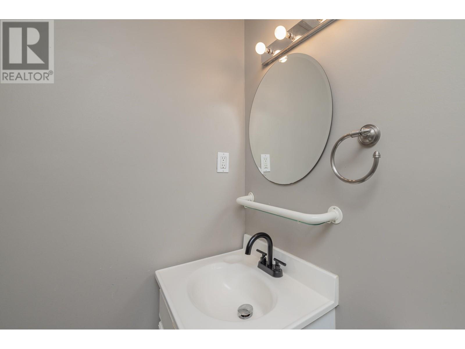 319 Casey Street, Coquitlam, British Columbia  V3K 4X4 - Photo 22 - R2977930